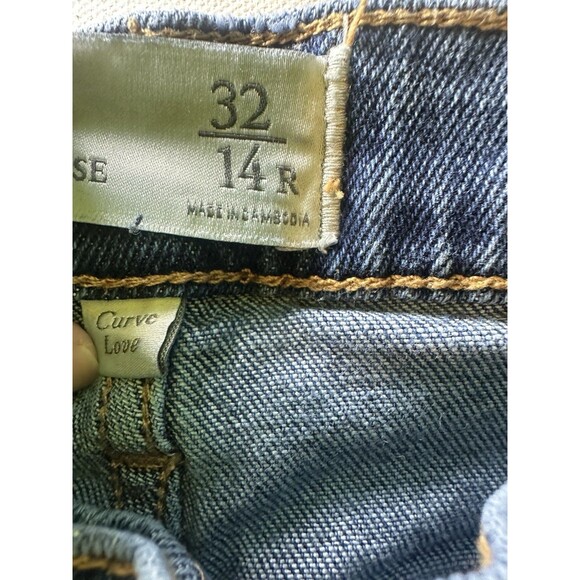 Abercrombie & Fitch 90's Straight Ultra High Rise Curve Love Blue Jeans 14R/32 - Picture 7 of 12
